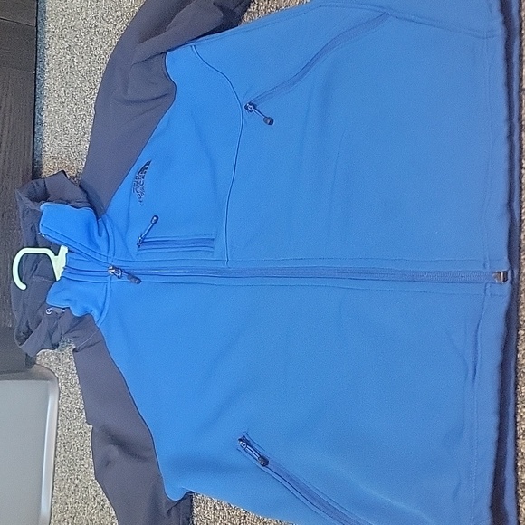 The North Face Jacket - Picture 3 of 7